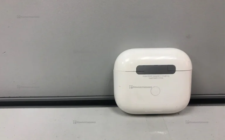 Наушники AirPods 4