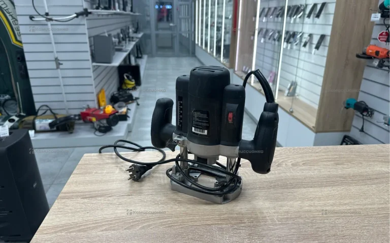 Фрезер M1R-KZ3-8