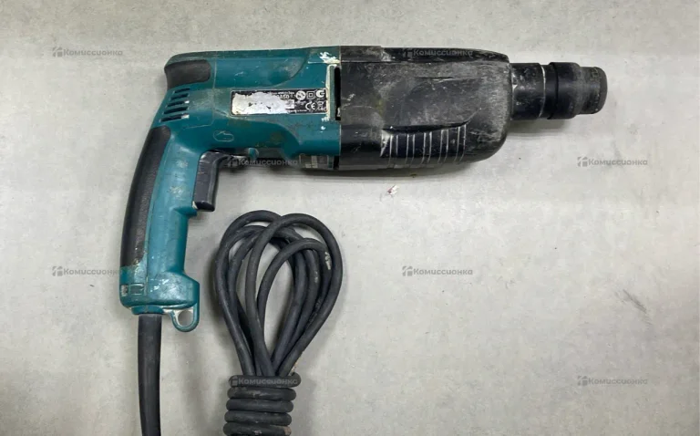 перфоратор Makita HR2450