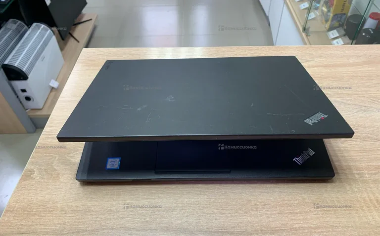 Ноутбук  Lenovo ThinkPad A275