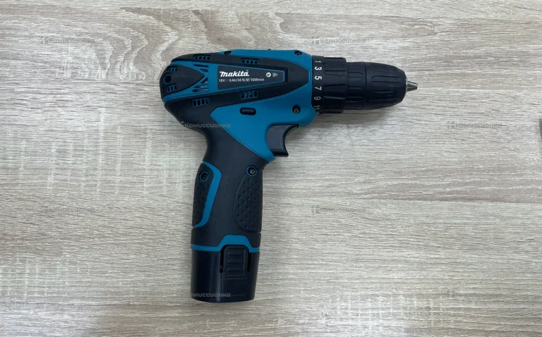 Дрель шуруповерт Makita 18v