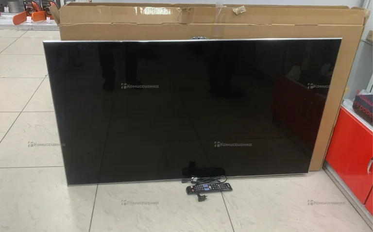 Телевизор Samsung UE55ES8007U