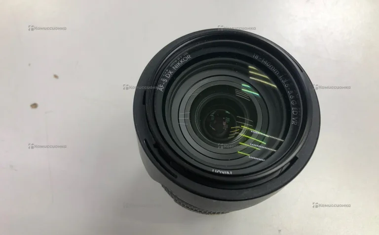 Объектив Nikon DX VR AF-S Nikkor 18-140mm 1:3.5-5.
