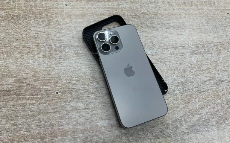 Apple iPhone 15 Pro Max 8/256 ГБ