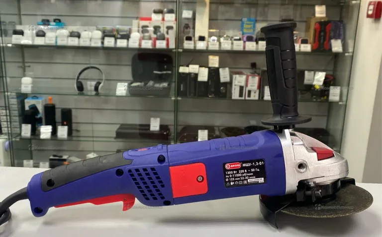 Угловая шлифмашина Диолд МШУ-1,3-01