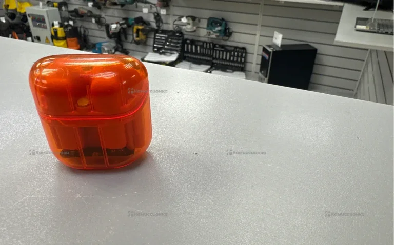 Наушники  ораньжевые