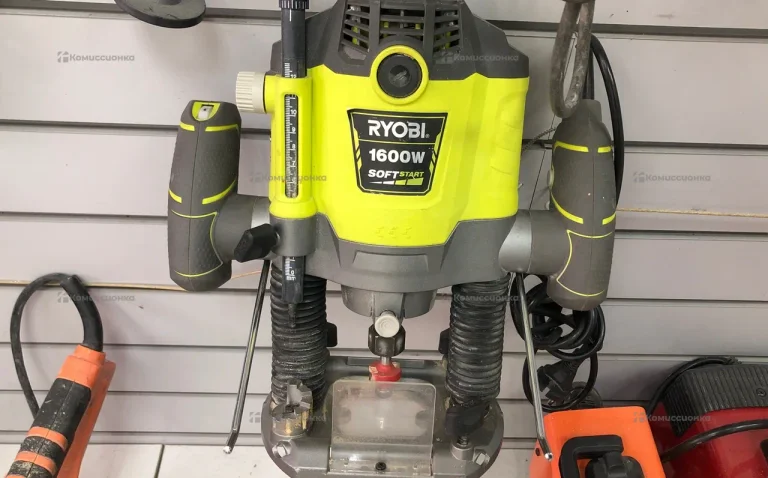 Фрезер Ryobi RRT1600-K