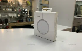 Беспроводная зарядка Apple