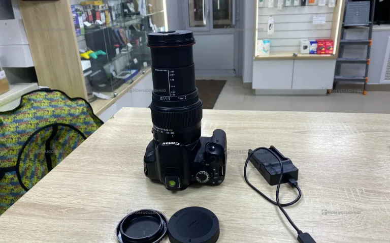 Фотоаппарат  canon EOS 650D с объективом sigma 18-