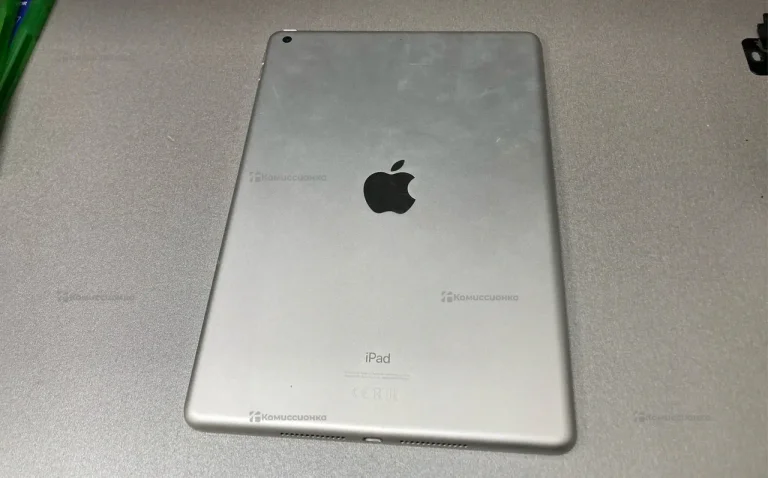 Apple 8 поколение 32Гб