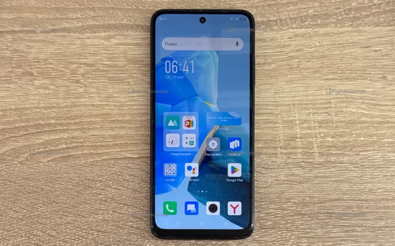 Infinix Hot 30 Play 8/128 ГБ