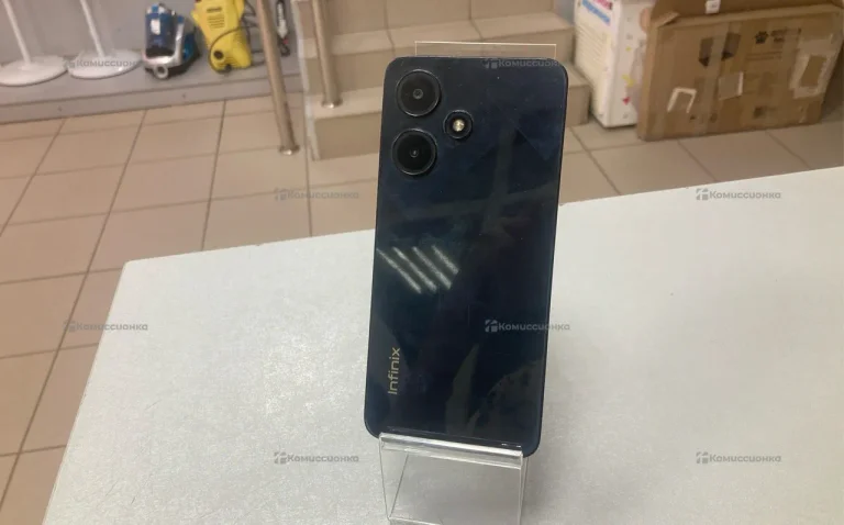 Infinix HOT 30i  8/128 ГБ