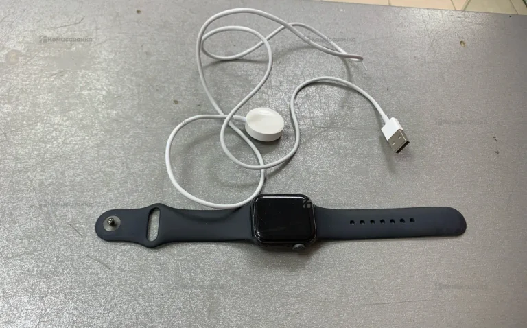 Часы  Apple Watch SE GEN 1