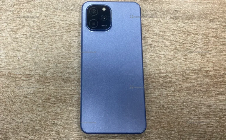 Huawei nova Y61 4/128 ГБ