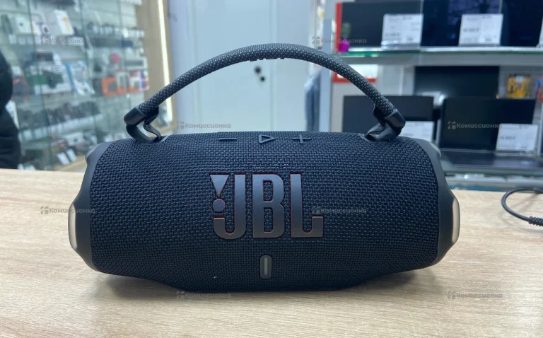 JBL Charge 6