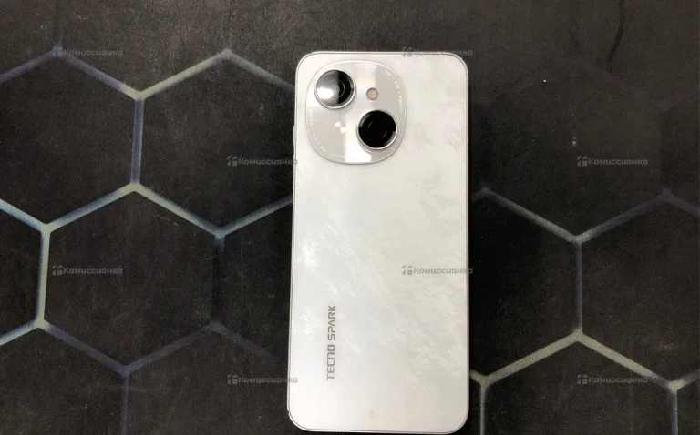 Tecno Spark Go 1 4/128 ГБ