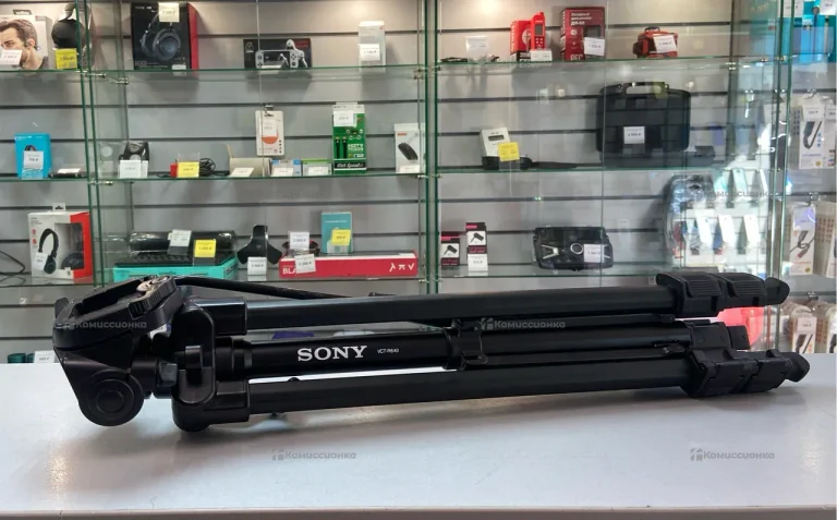 Штатив Sony VCT-R640