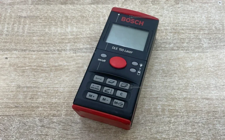 Лазерный дальномер Bosch DLE150