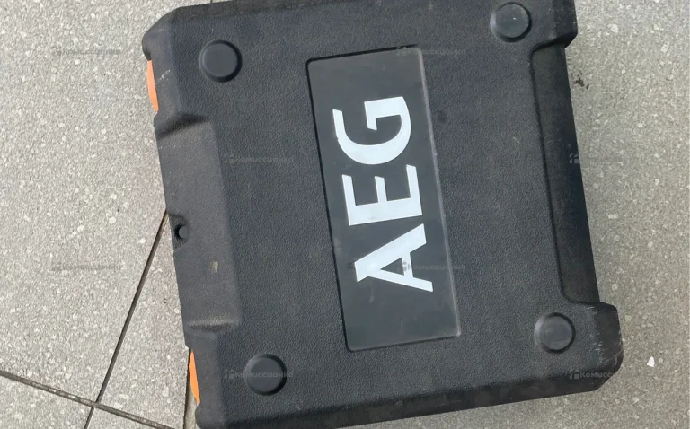 Шуруповерт AEG p.r.c