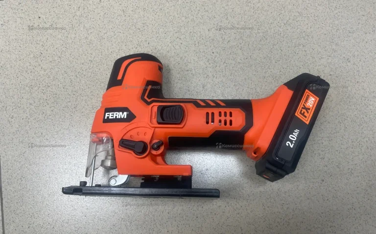 лобзик аккумуляторный FERM  jcm1040