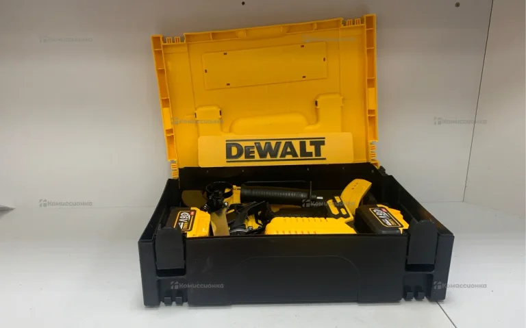 Набор 2в1  УШМ, Шуруповерт DeWalt реп.