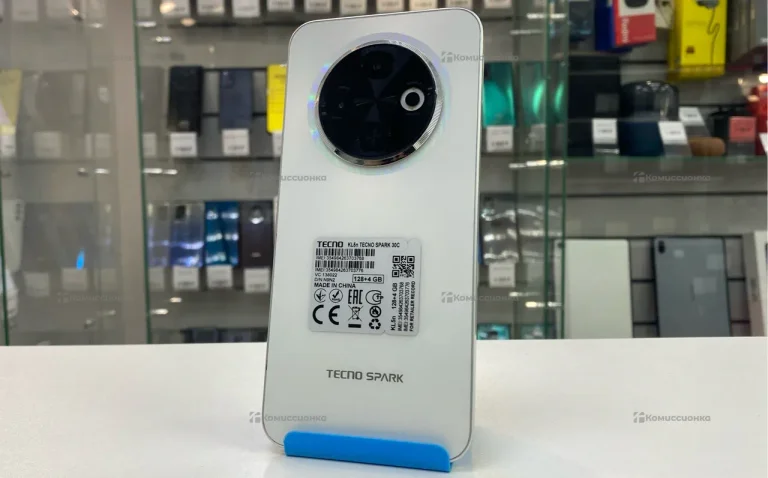 Tecno Spark 30C 4/128 ГБ