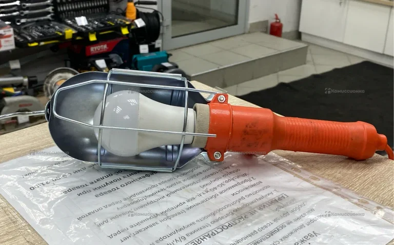 светильник переноска для гаража