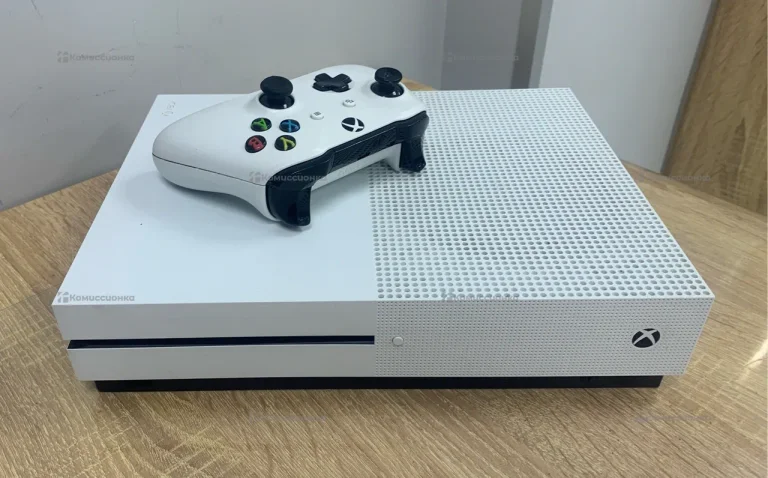 Приставка Xbox One S 500 ГБ