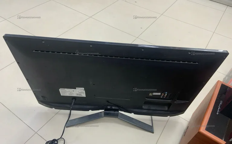 Телевизор Philips 40PUS6809