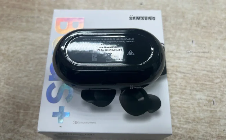 Наушники Buds+