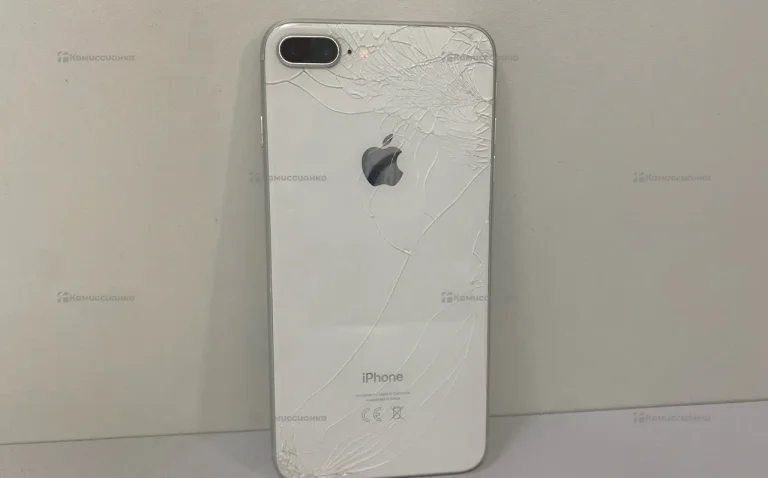 Apple iPhone 8 Plus 3/64 ГБ