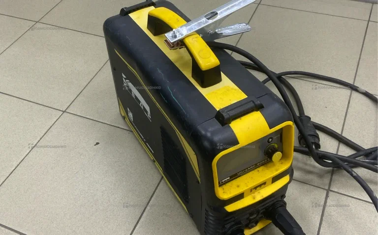 Сварочный аппарат Кедр UltraARC-209