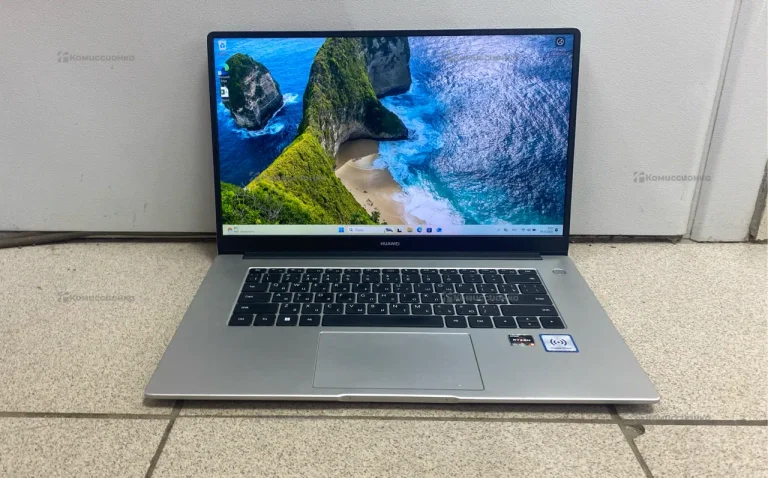 Ноутбук  Huawei BOM-WXX9