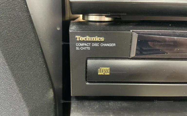 Музыкальный центр  tecnics 770