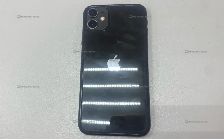 Apple IPhone 11 64Gb