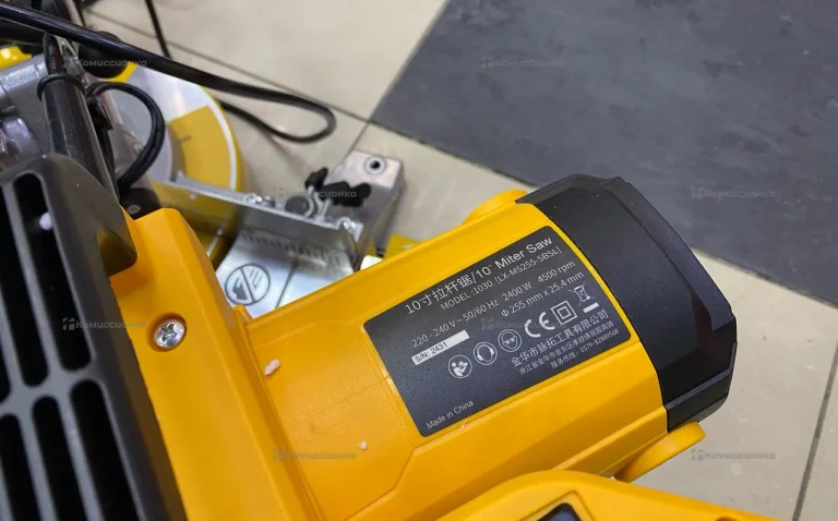 Торцовочная пила MITER SAW 1030