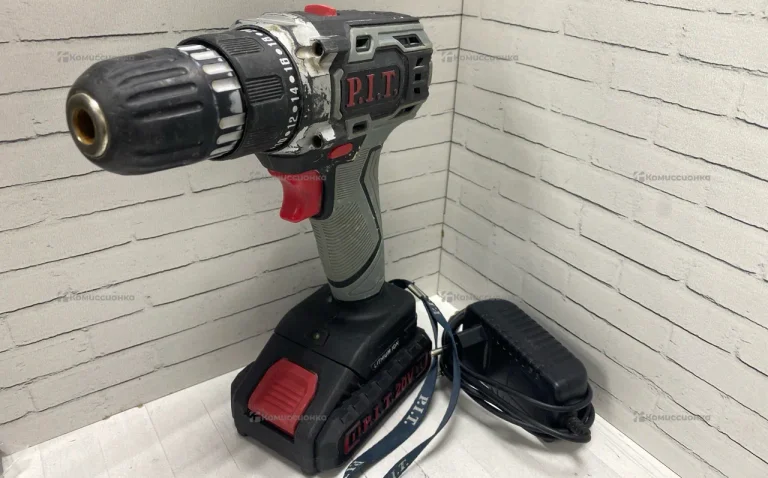 Шуруповерт P.I.T