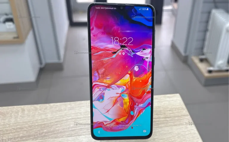 Samsung Galaxy A70 6/128 ГБ