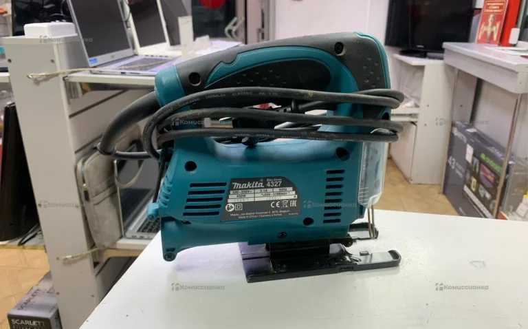 Электролобзик makita 4327