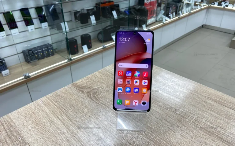 Xiaomi Redmi Note 13 8/128 ГБ