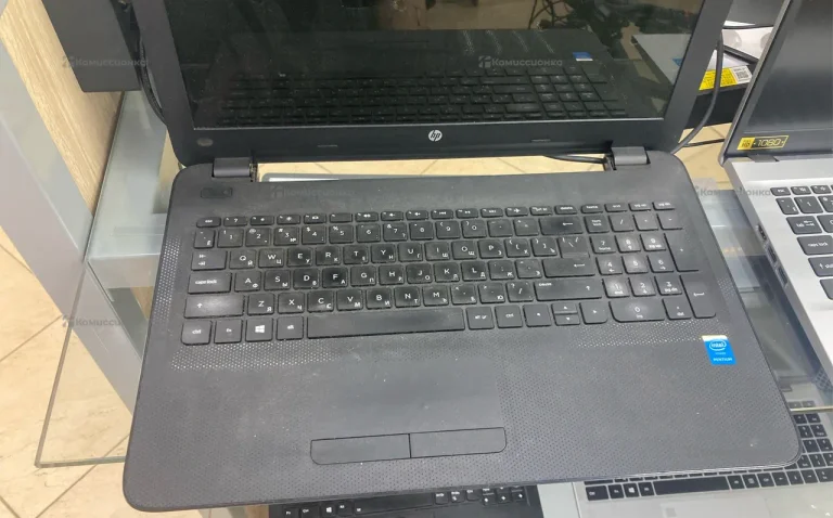 Ноутбук  HP