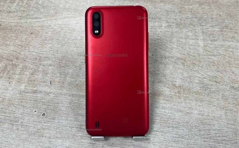 Samsung Galaxy A01 2/16 ГБ