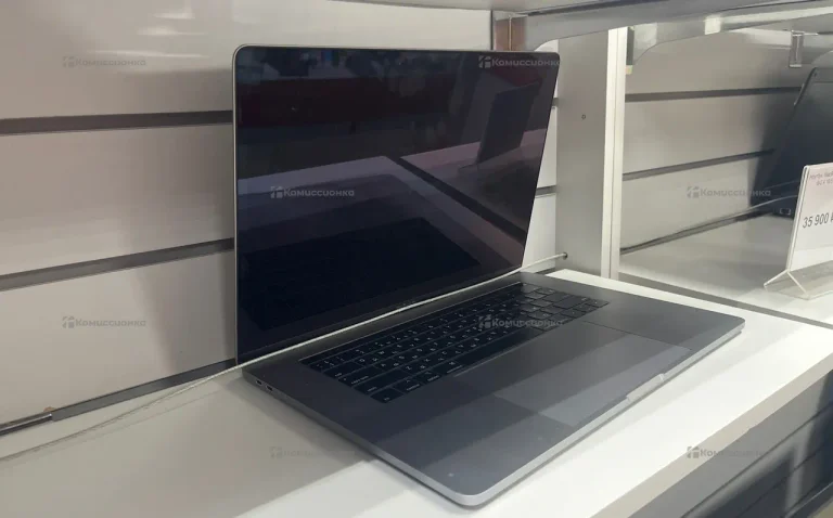 Ноутбук  MacBook Pro i9-2,4 16/512