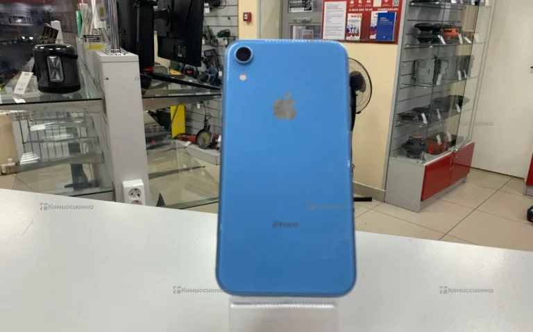 Apple iPhone XR 3/128 ГБ