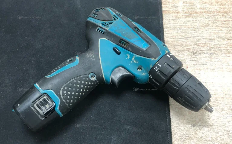 Дрель-шуруповерт щет. Makita 12V