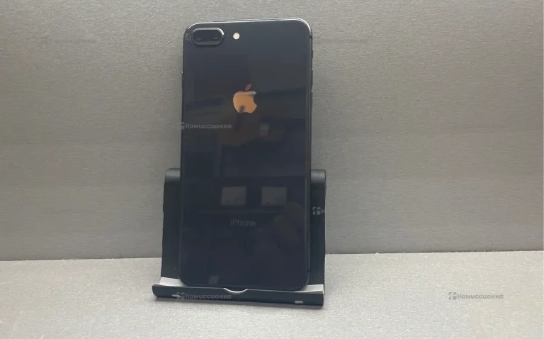 Apple iPhone 8 Plus 64Gb