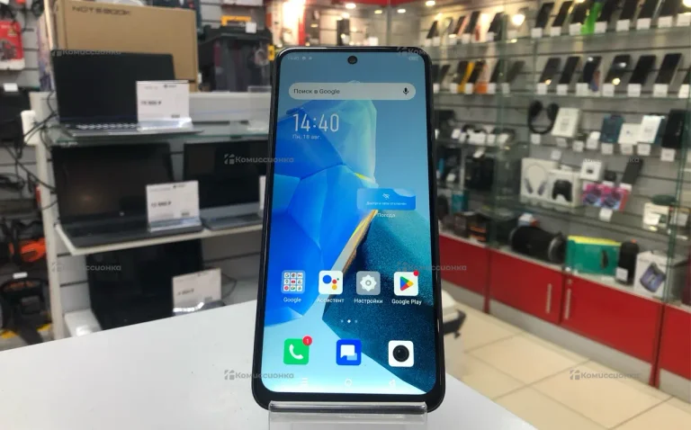 Infinix HOT 30 play 8/128