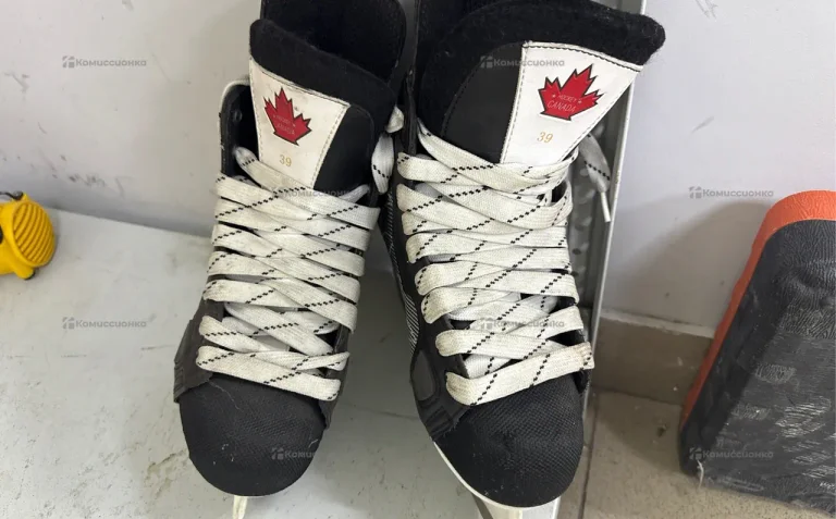 Коньки  Canada 39