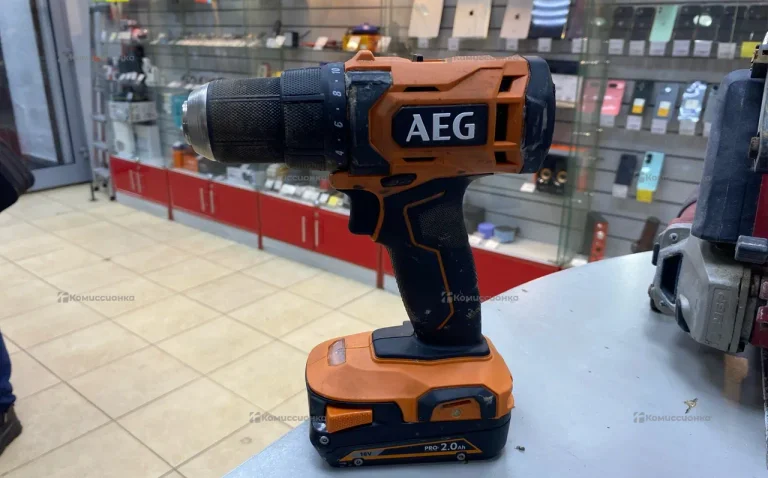 Аккумуляторная дрель-шуруповерт AEG BS18G4