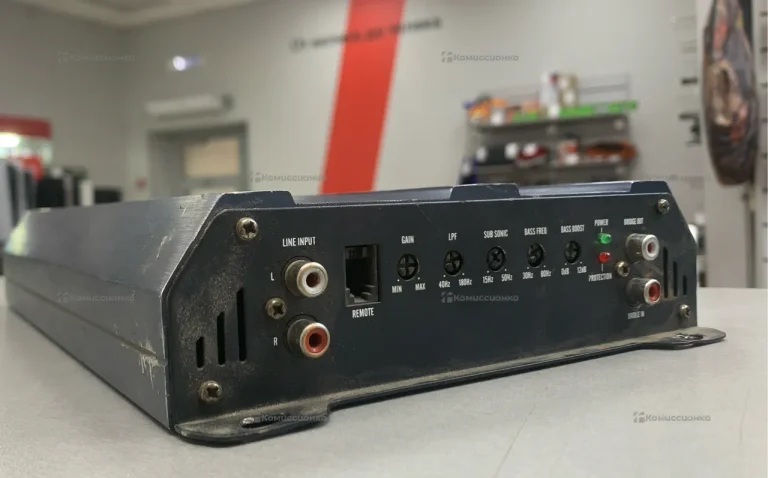 Усилитель Swat REV-1.1100D